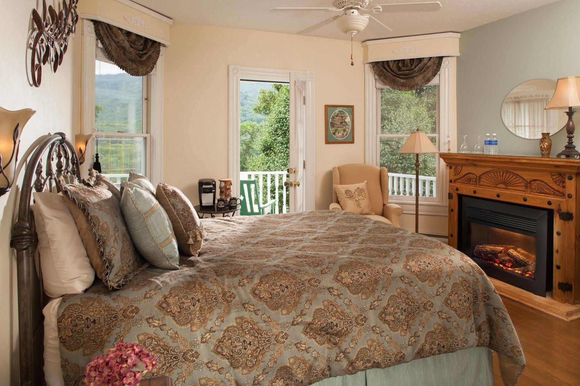 Andon-Reid Inn Bed & Breakfast Waynesville Exteriér fotografie